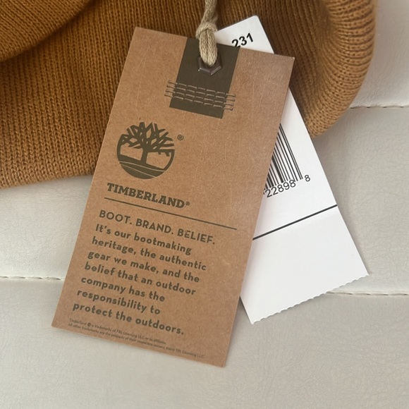 TIMBERLAND wheat color beanie NWT - Picture 3 of 3